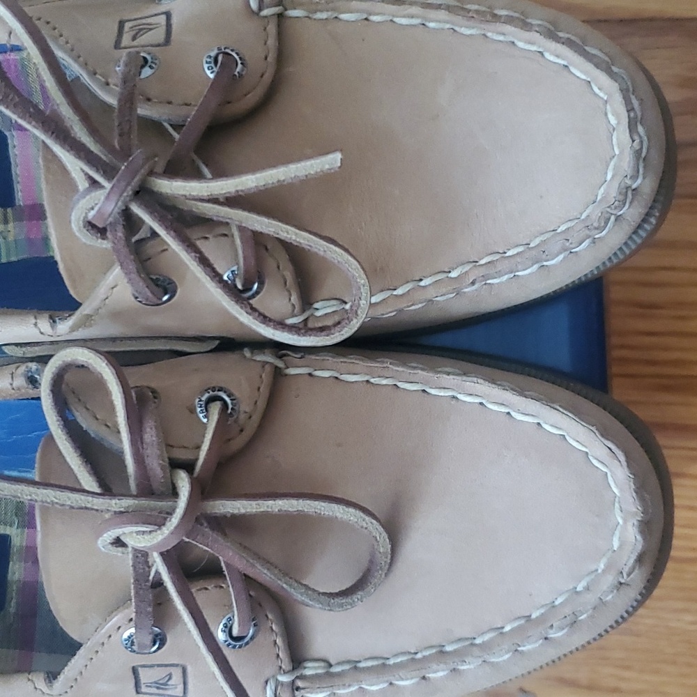 Sperry's - Picture 6 of 8